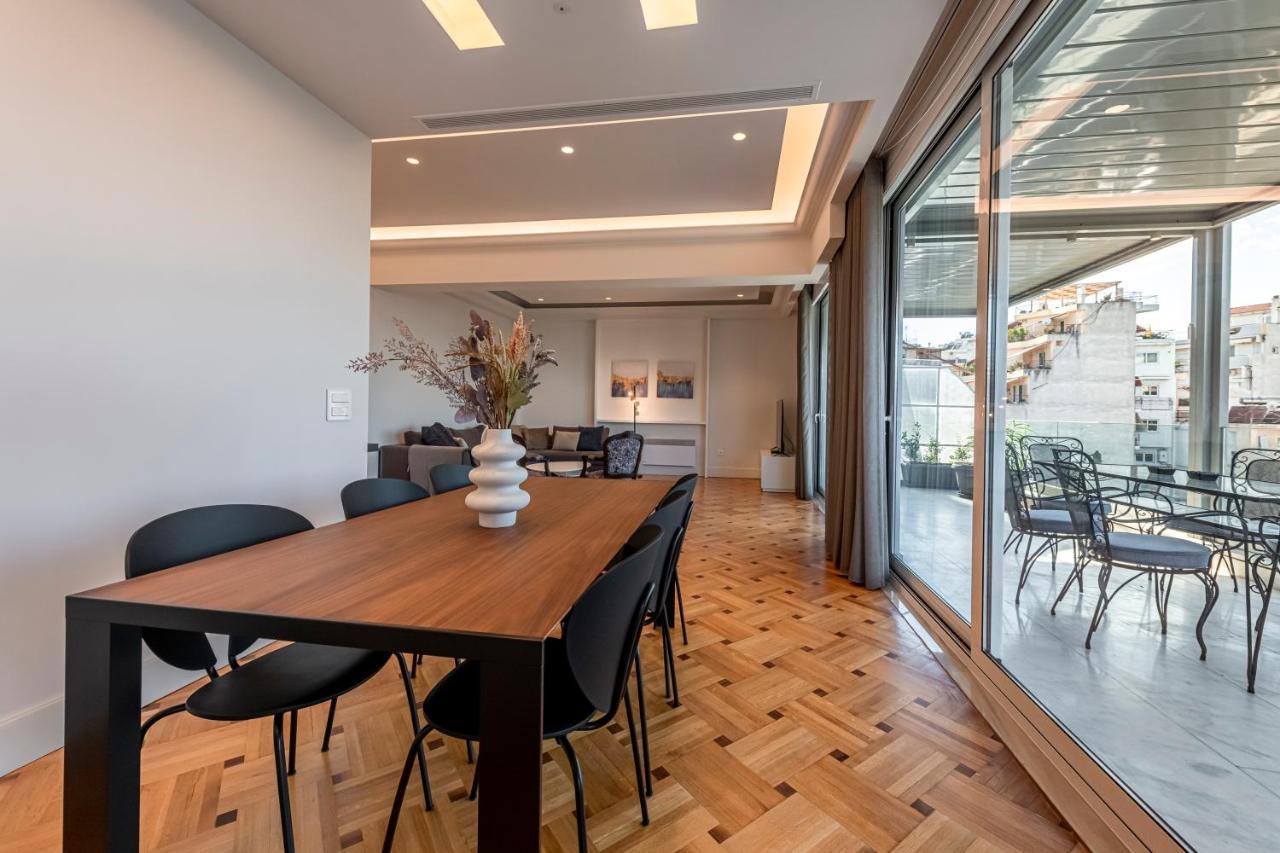 Phaedrus Living City Center Luxury Flat Neos Kosmos Atina Dış mekan fotoğraf