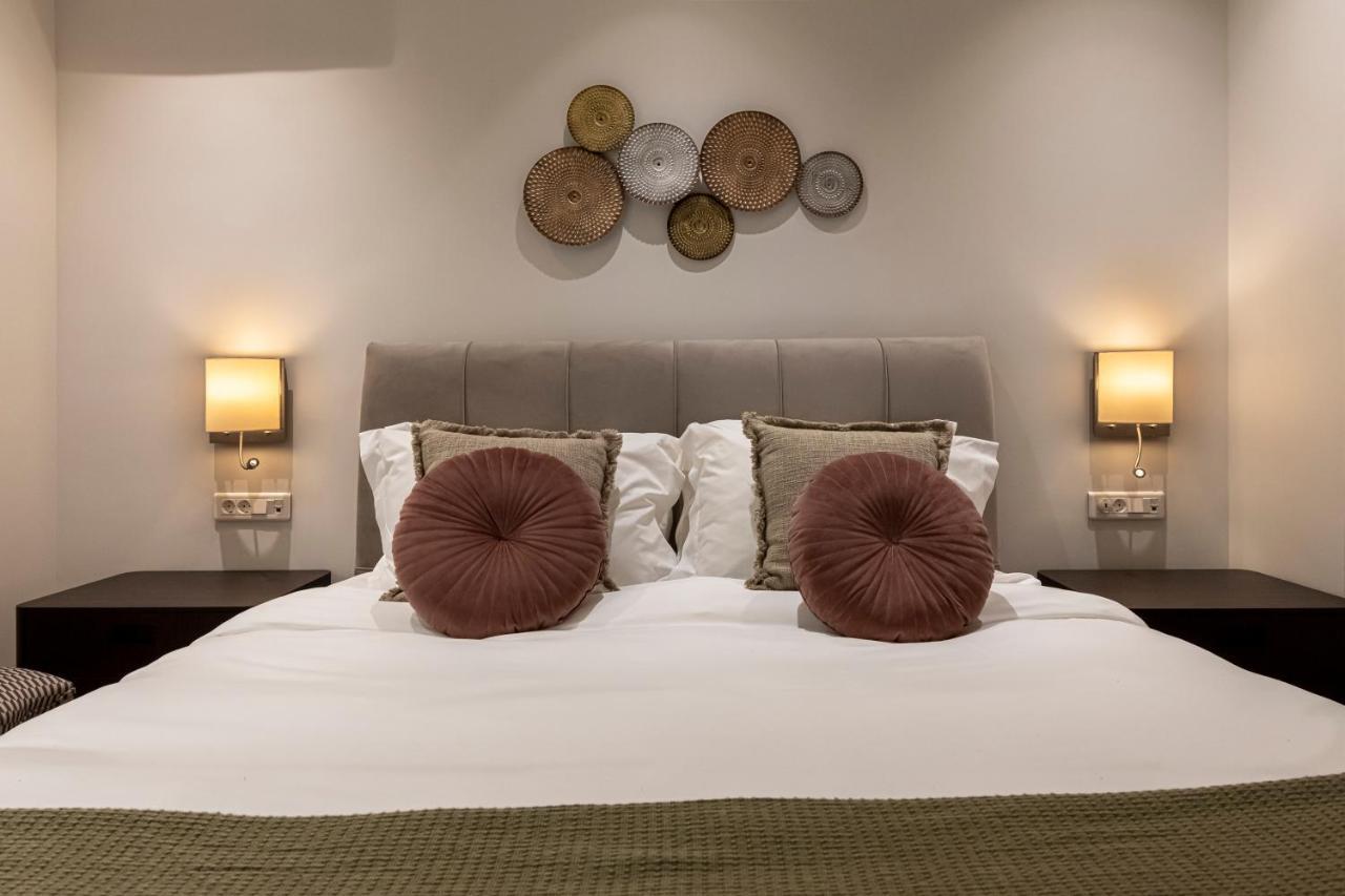 Phaedrus Living City Center Luxury Flat Neos Kosmos Atina Dış mekan fotoğraf