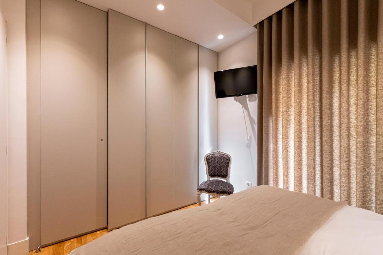 Phaedrus Living City Center Luxury Flat Neos Kosmos Atina Dış mekan fotoğraf
